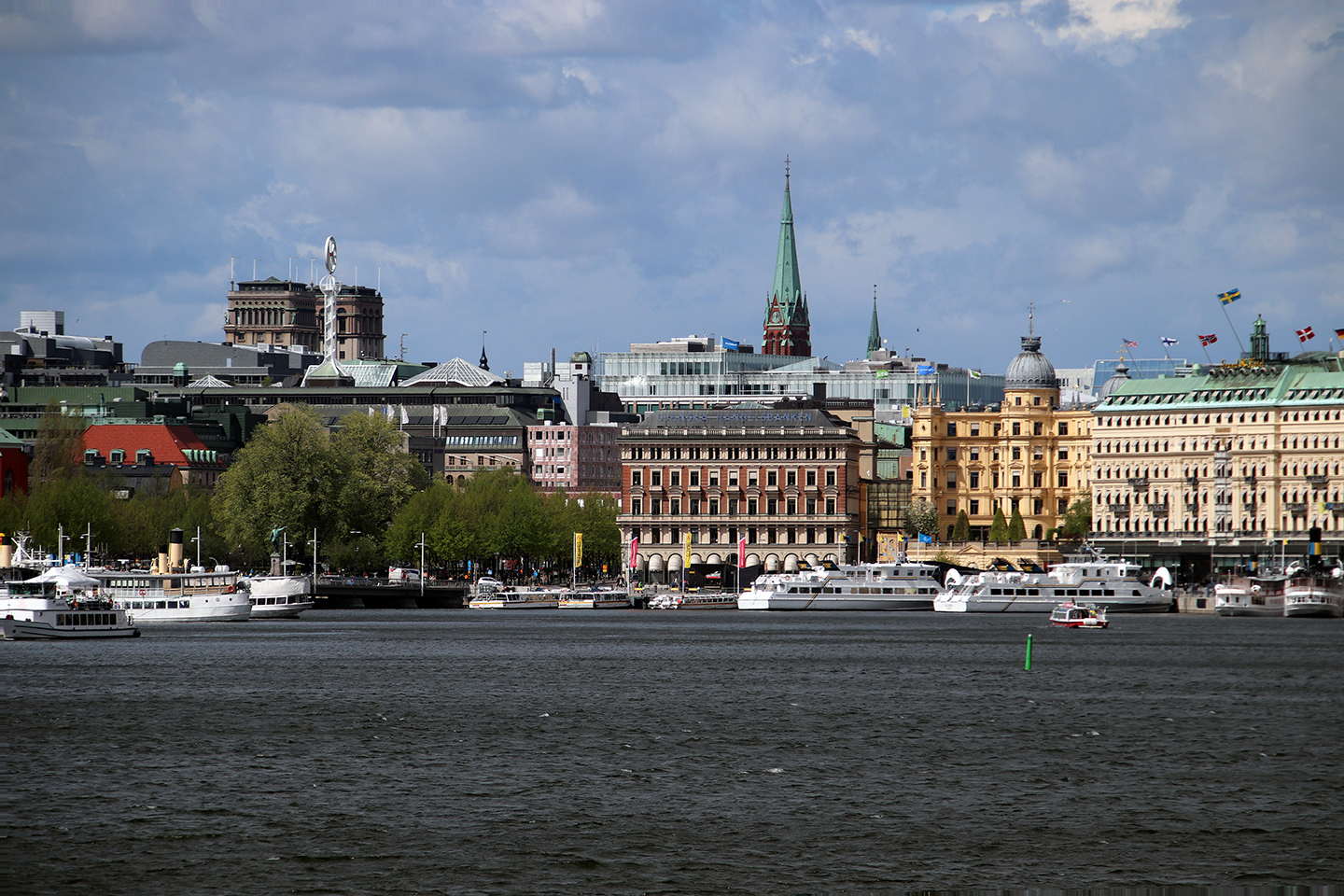 IMG_7939_1440x960